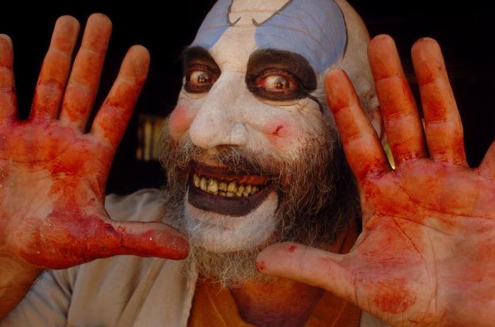 Sid Haig در صحنه فیلم سینمایی شیطان امتناع می کند