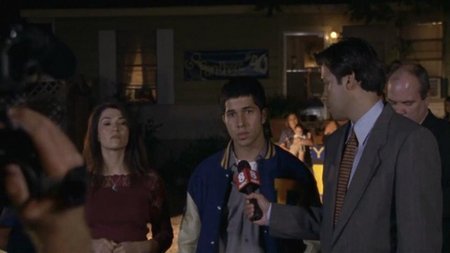 Walter Perez در صحنه سریال تلویزیونی جمعه شب های روشن