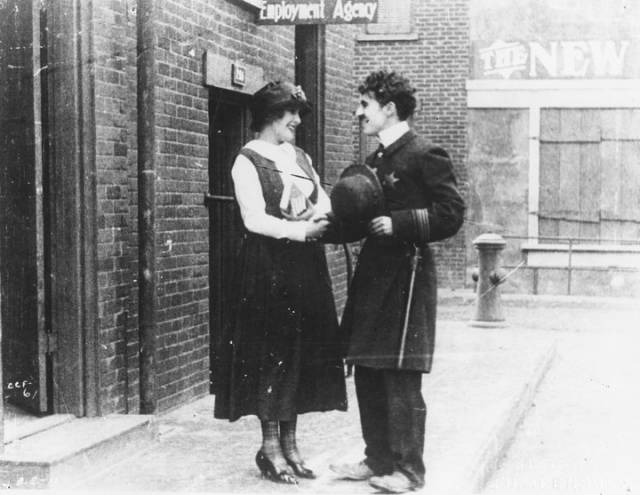  فیلم سینمایی چارلی چاپلین در خیابان آرام به کارگردانی Charles Chaplin