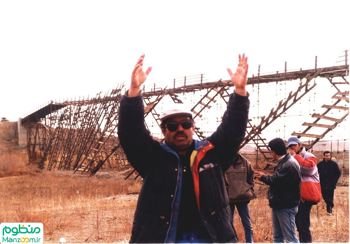  فیلم سینمایی مزرعه پدرى به کارگردانی 