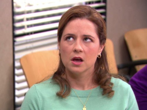 Jenna Fischer در صحنه سریال تلویزیونی اداره