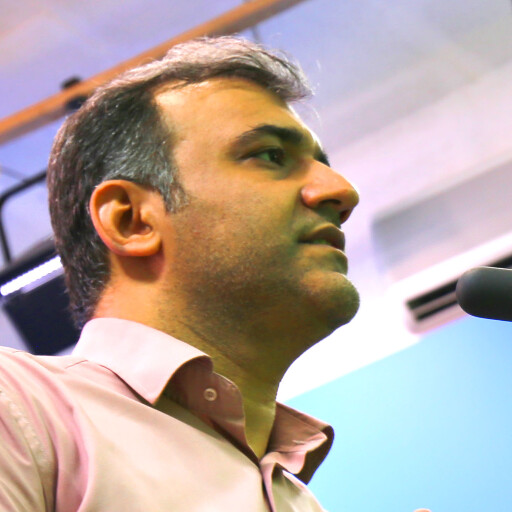 تصویری از مصطفی معارف‌وند سینما و تلویزیون در پشت صحنه یکی از آثارش