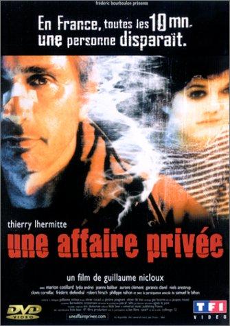 Thierry Lhermitte در صحنه فیلم سینمایی A Private Affair به همراه ماریون کوتیار