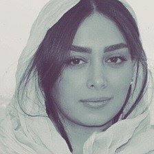 تصویری شخصی از دیبا زاهدی، بازیگر سینما و تلویزیون