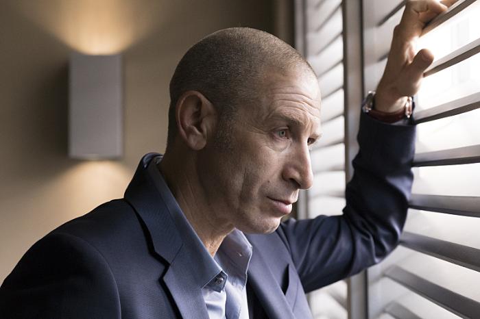 مارک ایوانیر در صحنه سریال تلویزیونی سرزمین مادری