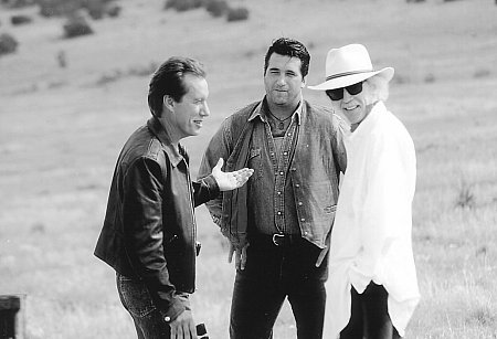 Daniel Baldwin در صحنه فیلم سینمایی خونآشام به همراه جیمز وودز و جان کارپنتر