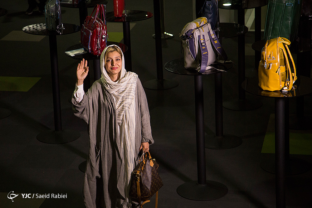 ساره بیات در اکران افتتاحیه فیلم سینمایی عادت نمی‌کنیم