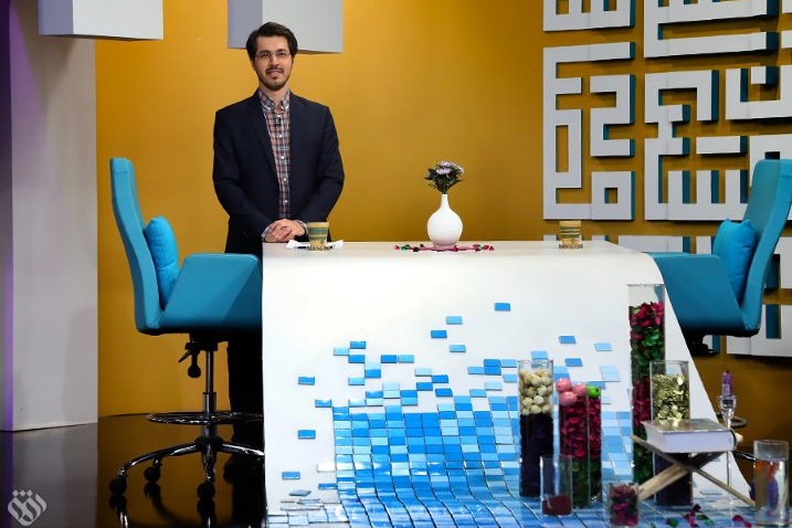  برنامه تلویزیونی قرار به کارگردانی ندارد