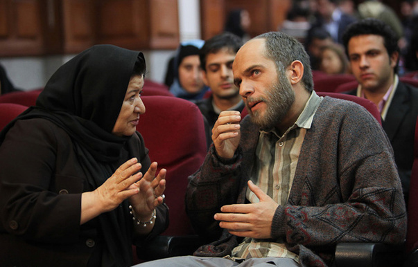 پشت صحنه فیلم سینمایی هیس! دخترها فریاد نمی زنند به کارگردانی پوران درخشنده