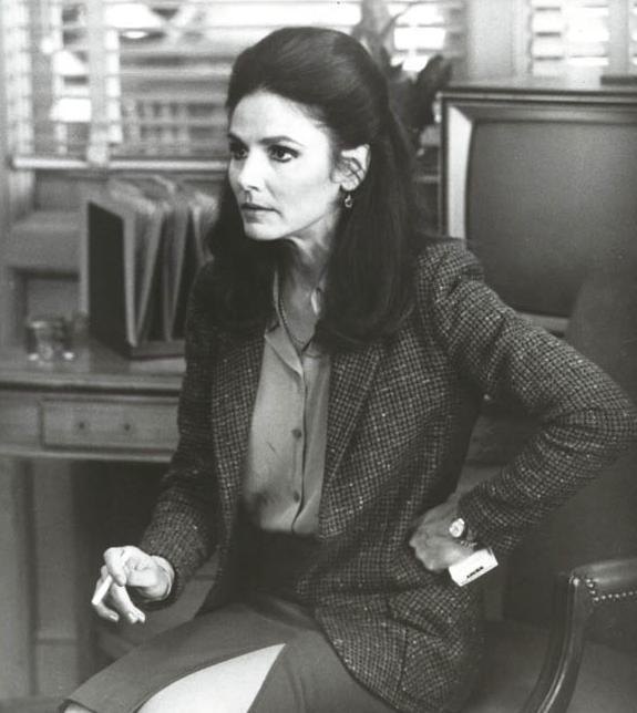 پائولا پرنتیس در صحنه فیلم سینمایی The Black Marble