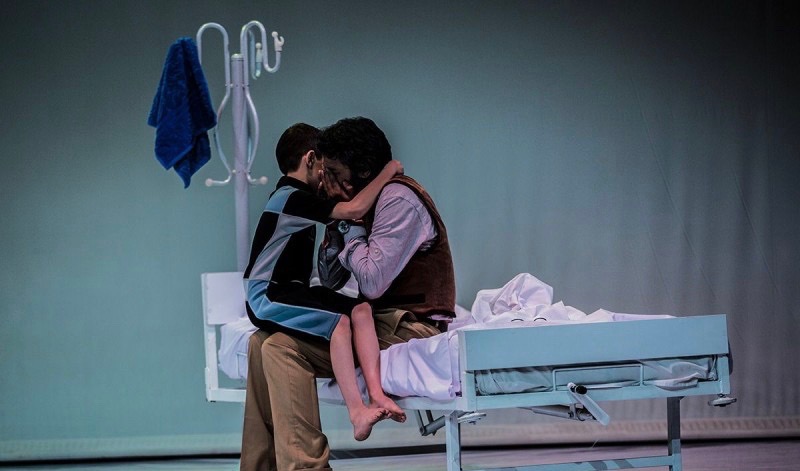  تئاتر قرار به کارگردانی مهرداد کورش نیا