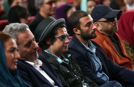 علی صادقی در اکران افتتاحیه فیلم سینمایی ساکن طبقه وسط به همراه امیر جدیدی