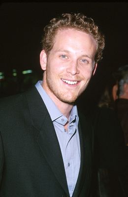 Cole Hauser در صحنه فیلم سینمایی فرشتگان چارلی