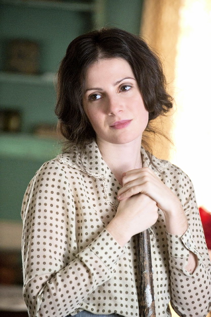 Aleksa Palladino در صحنه سریال تلویزیونی امپراتوری بوردواک