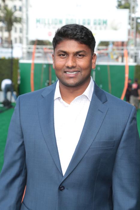  فیلم سینمایی Million Dollar Arm به کارگردانی Craig Gillespie