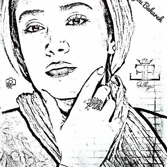 تصویری شخصی از بهاره افشاری، بازیگر و تهیه کننده سینما و تلویزیون