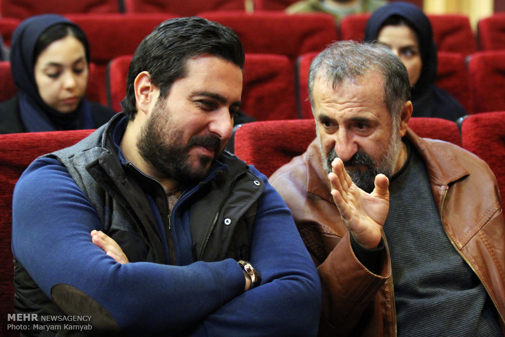 مهران رجبی در نشست خبری سریال تلویزیونی پرده‌نشین به همراه محسن کیایی