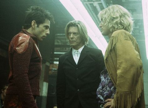 David Bowie در صحنه فیلم سینمایی زولندر به همراه Owen Wilson و Ben Stiller