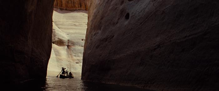 ویلم دفو در صحنه فیلم سینمایی جان کارتر به همراه Taylor Kitsch