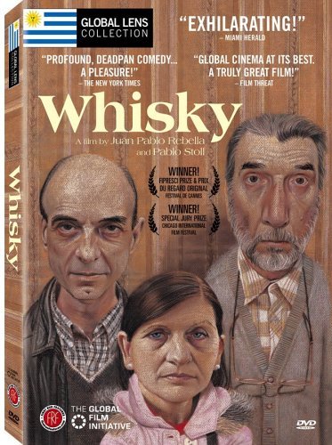 Mirella Pascual در صحنه فیلم سینمایی Whisky به همراه Andrés Pazos و Jorge Bolani