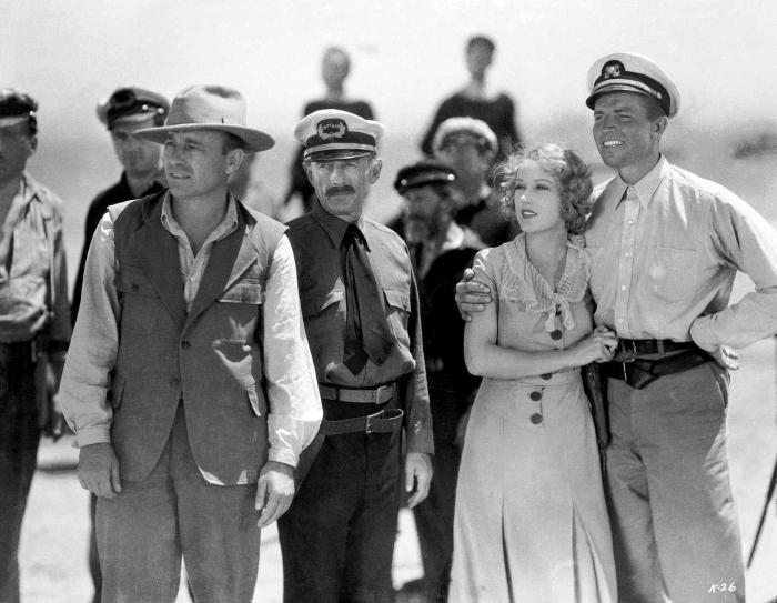 Fay Wray در صحنه فیلم سینمایی کینگ کونگ به همراه Frank Reicher، Robert Armstrong و Bruce Cabot