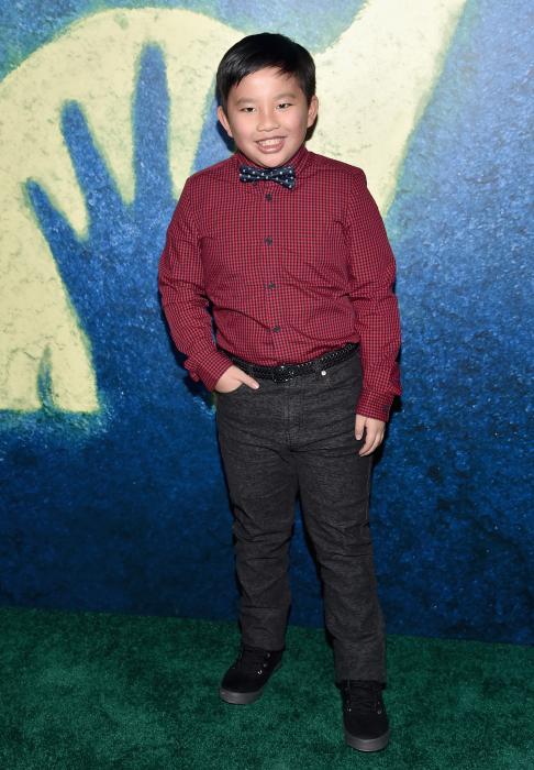 Albert Tsai در صحنه فیلم سینمایی دایناسور خوب