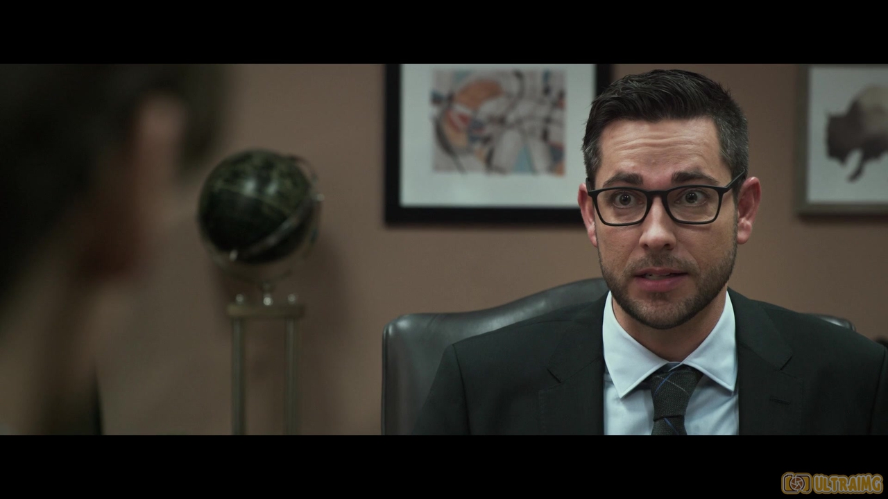 Zachary Levi در صحنه فیلم سینمایی Office Uprising