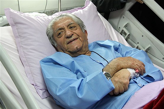 تصویری شخصی از عزت‌الله انتظامی، بازیگر و نویسنده سینما و تلویزیون