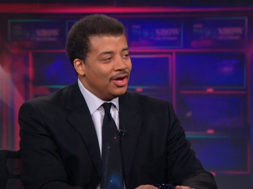 Neil deGrasse Tyson در صحنه سریال تلویزیونی شوی روزانه