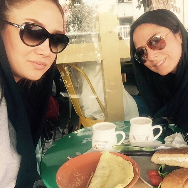 تصویری شخصی از بهاره افشاری، بازیگر و تهیه کننده سینما و تلویزیون