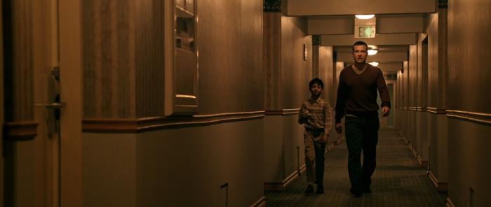 Rohan Chand در صحنه فیلم سینمایی کلمات بد به همراه جیسون بیتمن