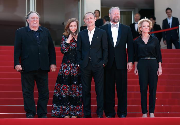 ایزابل هوپر در صحنه فیلم سینمایی Valley of Love به همراه Guillaume Nicloux، Gérard Depardieu و Dan Warner
