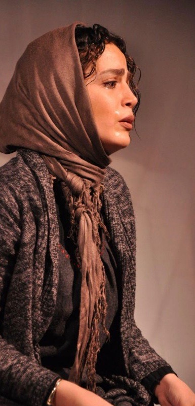  تئاتر قایقانع به کارگردانی بهادر آذری