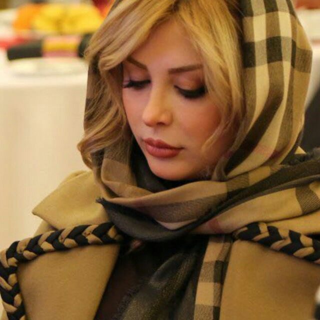 تصویری شخصی از نیوشا ضیغمی، بازیگر سینما و تلویزیون