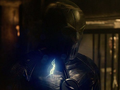 Teddy Sears در صحنه سریال تلویزیونی فلش