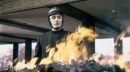  فیلم سینمایی Fahrenheit 451 به کارگردانی فرانسوا تروفو