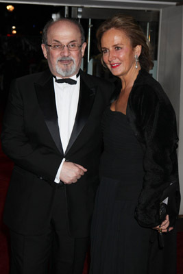 Salman Rushdie در صحنه فیلم سینمایی هرگز رهایم نکن