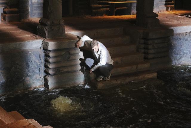 مارک پلگرینو در صحنه سریال تلویزیونی گمشده