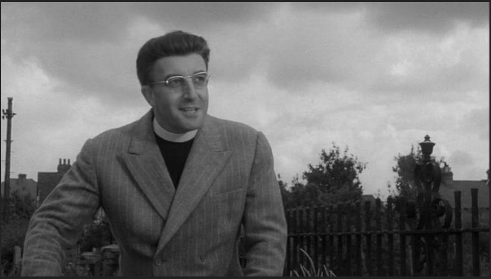  فیلم سینمایی Heavens Above! با حضور Peter Sellers