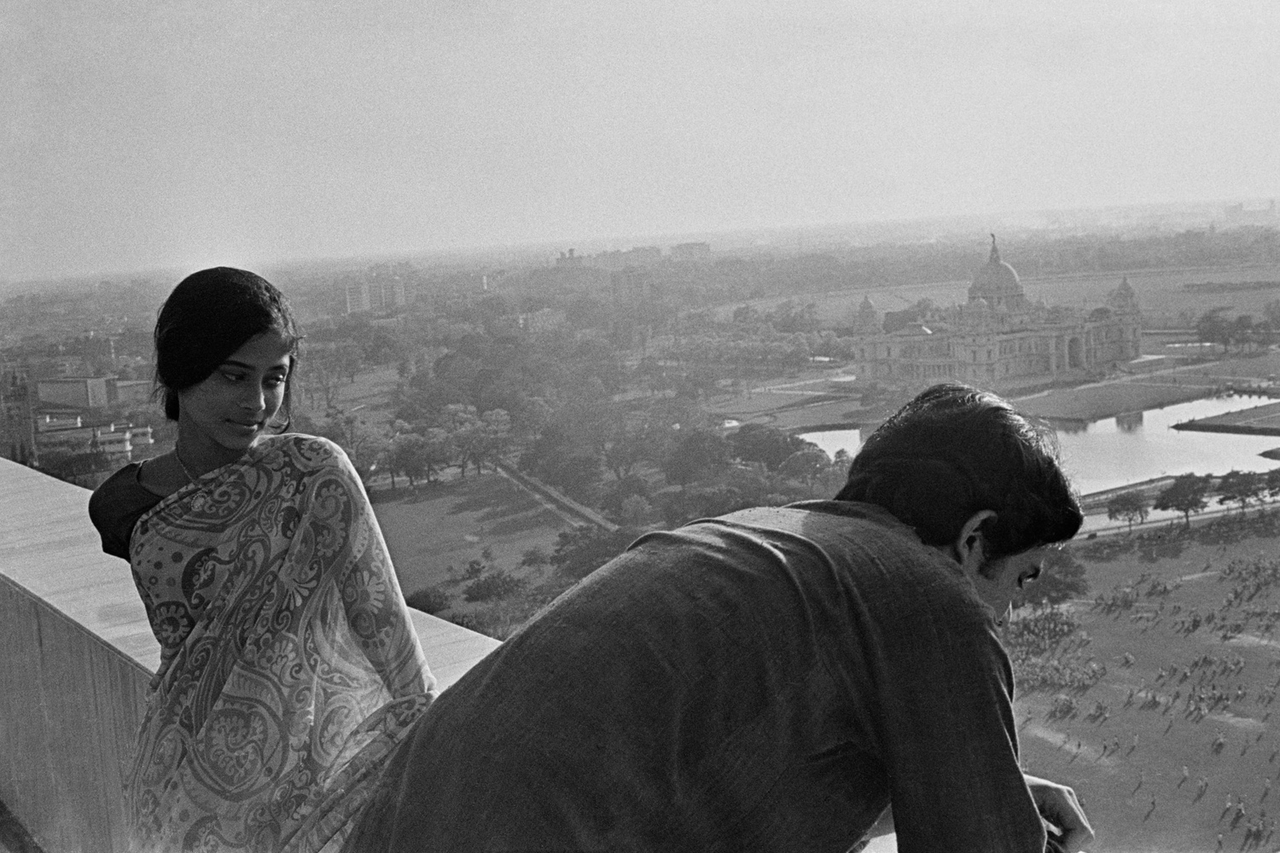  فیلم سینمایی The Adversary به کارگردانی Satyajit Ray