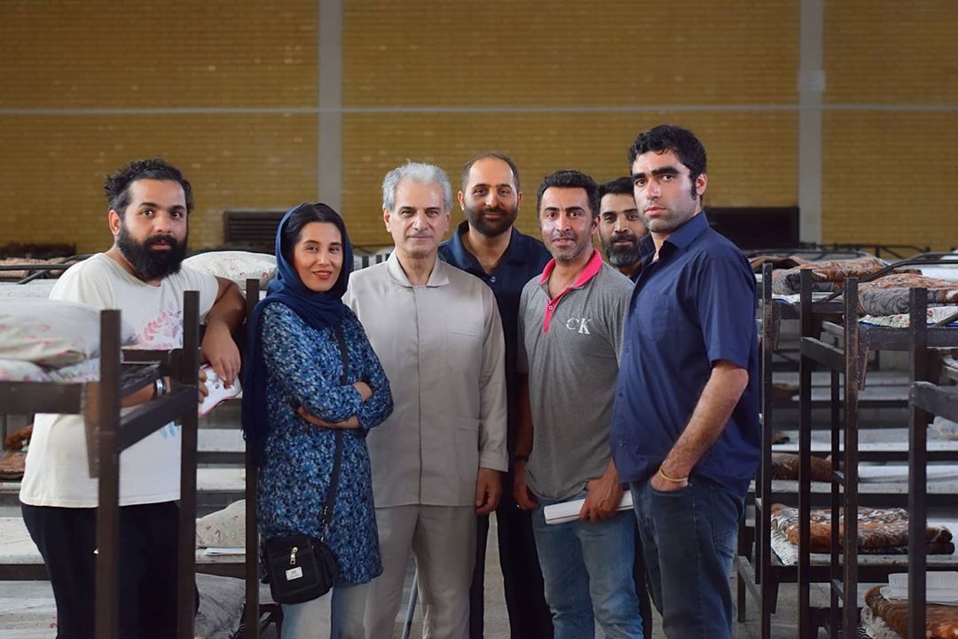 حمیده مقدسی در پشت صحنه سریال تلویزیونی سرگذشت به همراه میثم بیدقی، محسن هداوند، علی شجاع و سیدناصر هاشمی