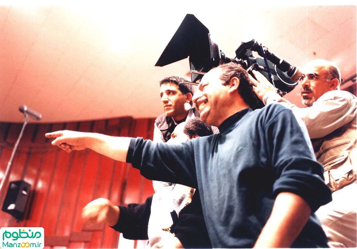  فیلم سینمایی مزرعه پدرى به کارگردانی 