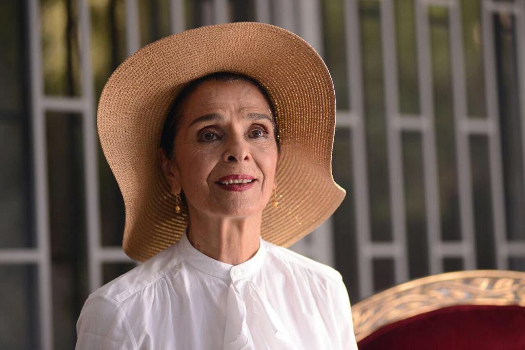  فیلم سینمایی کمدی انسانی به کارگردانی محمدهادی کریمی