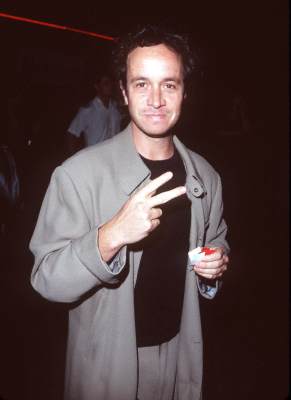 Pauly Shore در صحنه فیلم سینمایی جن گیر