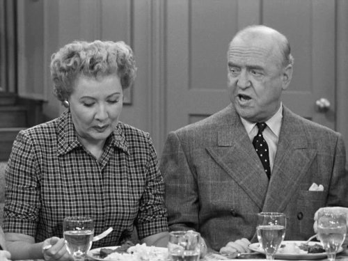 William Frawley در صحنه سریال تلویزیونی عاشقتم لوسی به همراه Vivian Vance