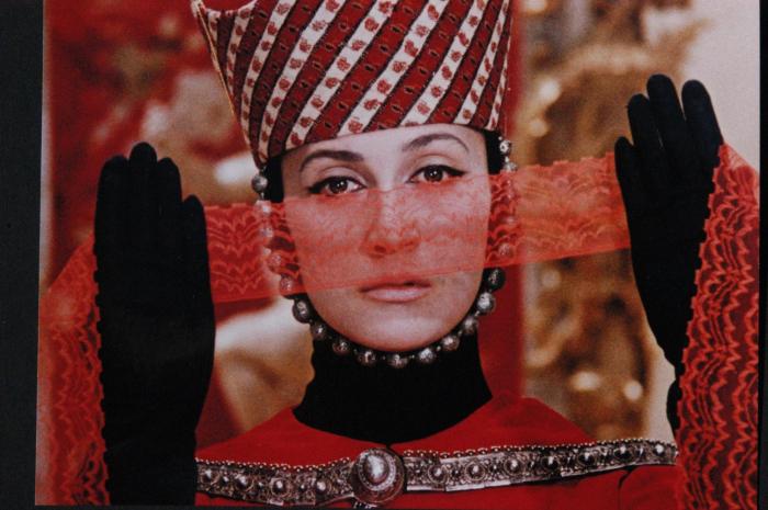  فیلم سینمایی رنگ انار به کارگردانی Sergei Parajanov