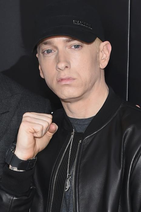 Eminem در صحنه فیلم سینمایی چپ دست