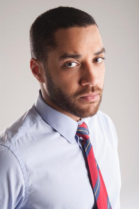 Samuel Anderson در صحنه سریال تلویزیونی Doctor Who