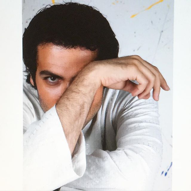 تصویری شخصی از کوروش تهامی، بازیگر سینما و تلویزیون