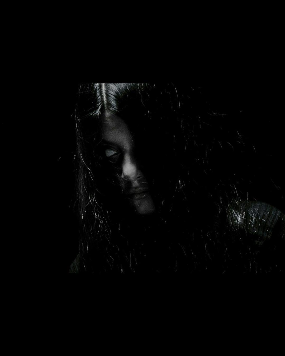  سریال شبکه نمایش خانگی احضار به کارگردانی رامین عباسی‌زاده